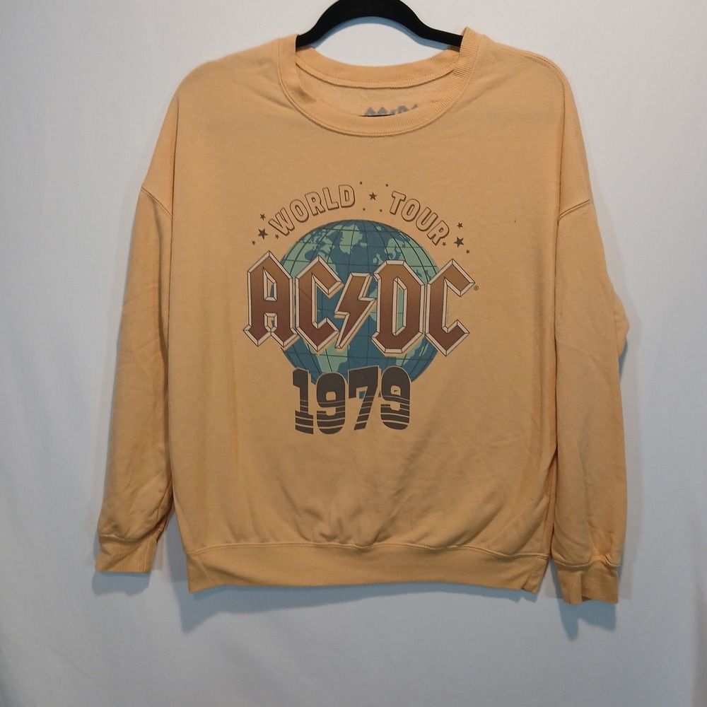 AC/DC 1979 World Tour Sweatshirt S Cozy Comfy SOFT Grunge Rocker Band Hipster